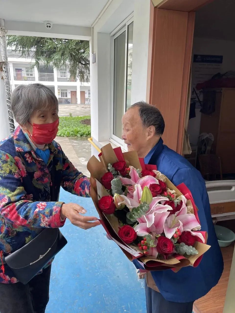 1674089209179310.jpg 1674089209179310.jpg